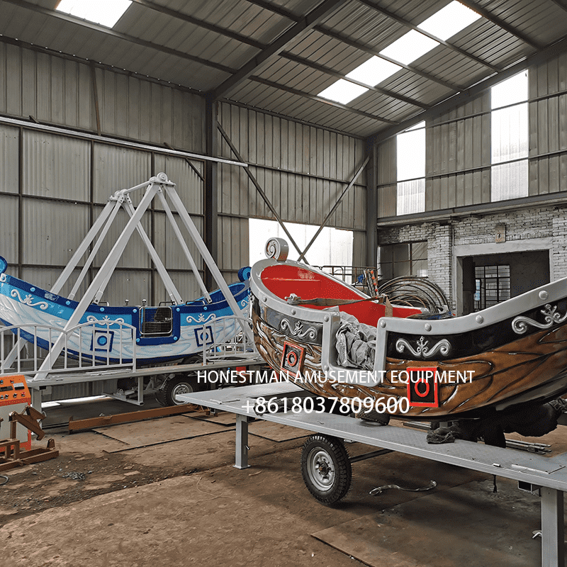 Trailer pirate ship ride Trailer pirate ship ride