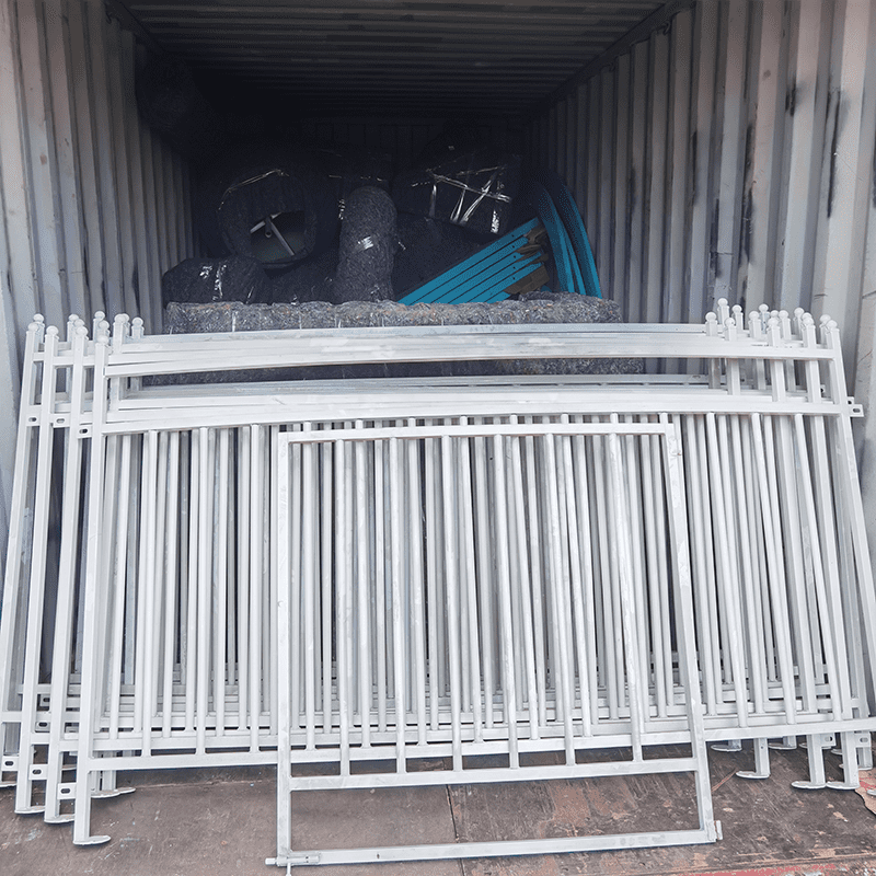 Customized merry go round