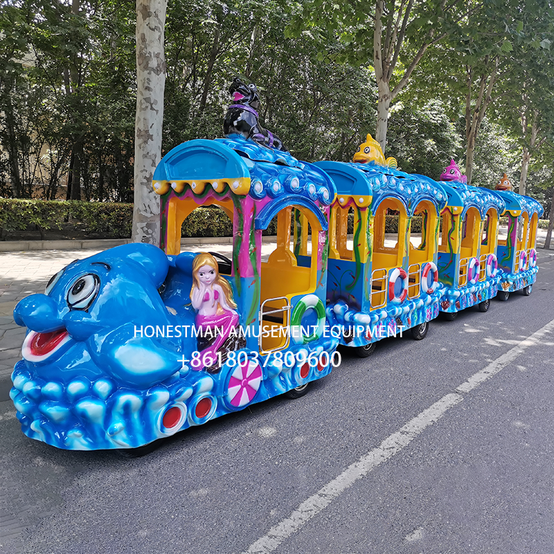 trackless train amusement ride