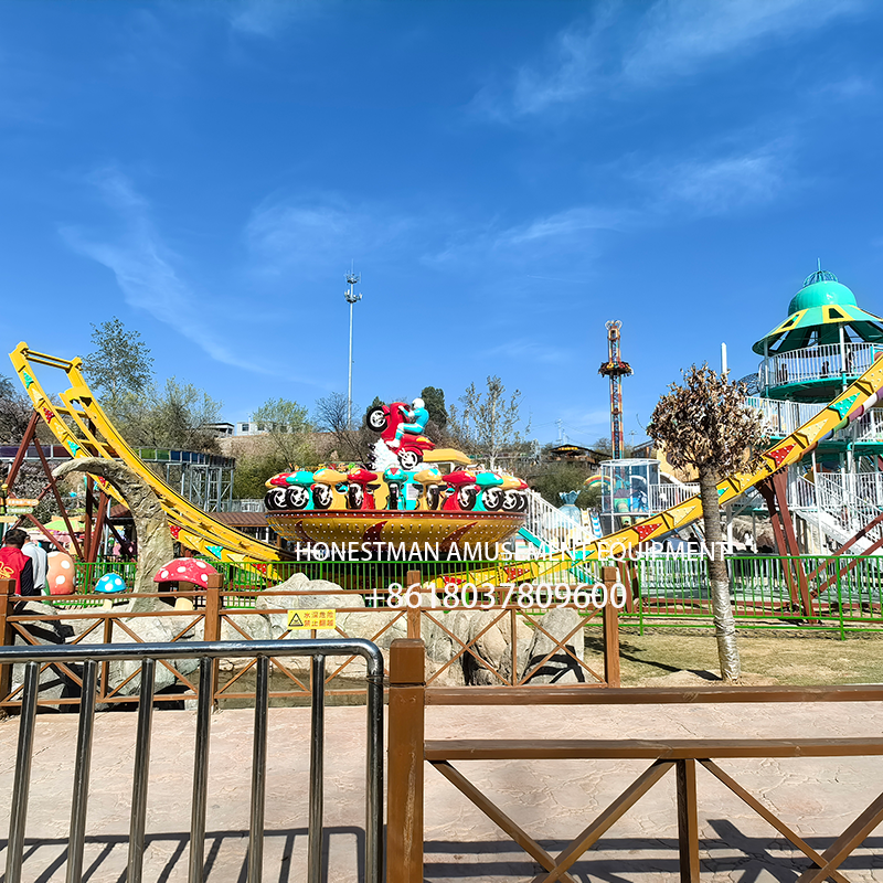 Amusement park games flying UFO rides Amusement park games flying UFO rides